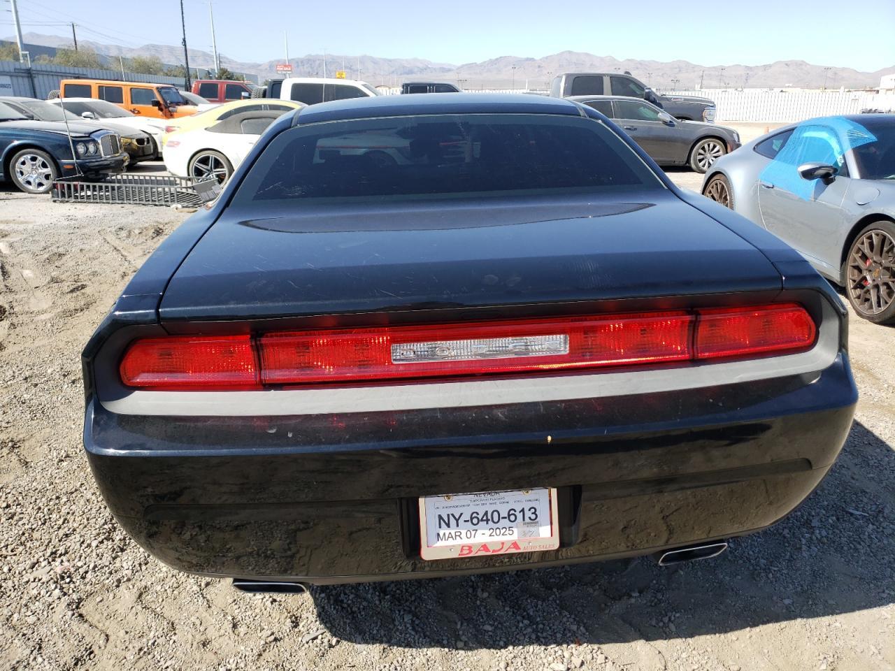 2012 DODGE Challenger