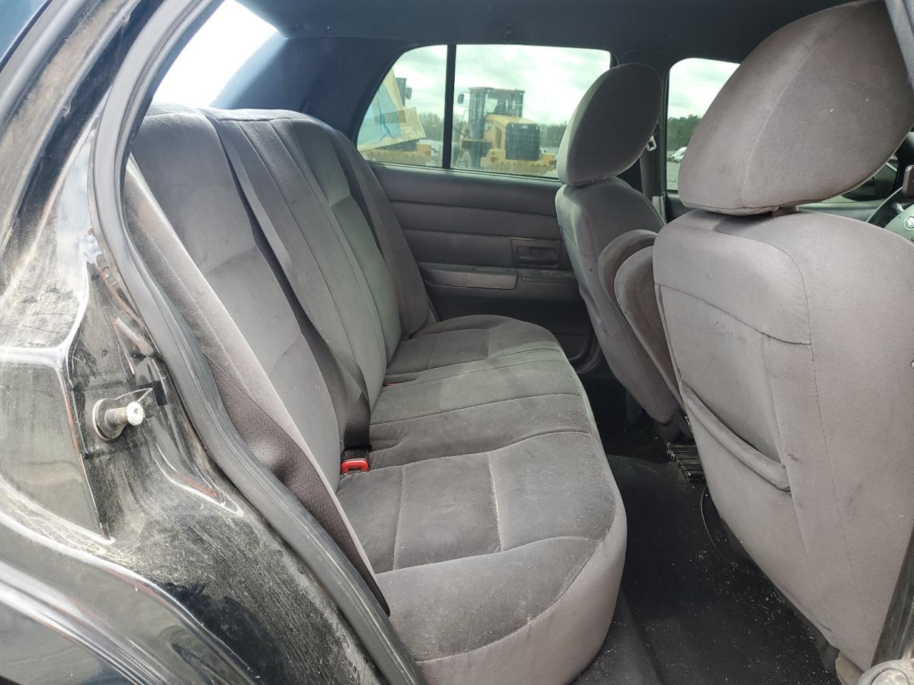 2011 FORD Crown Victoria