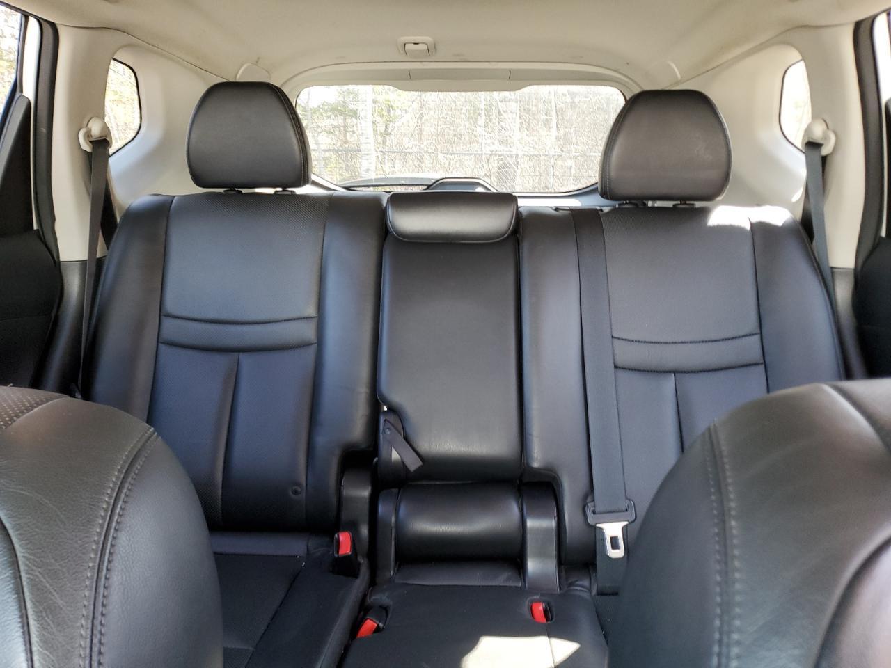 2014 NISSAN ROGUE