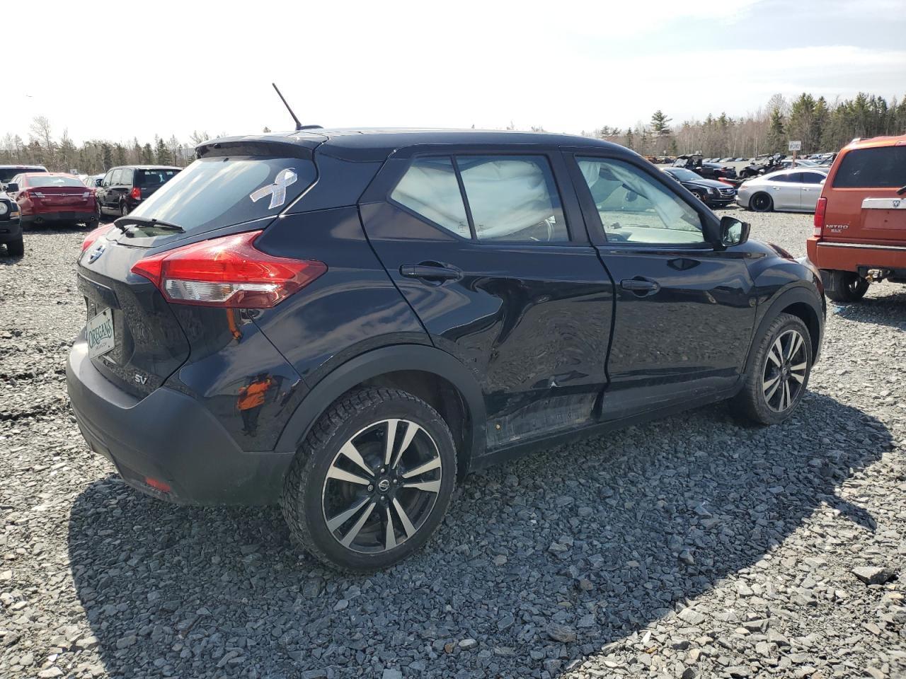 2019 NISSAN KICKS