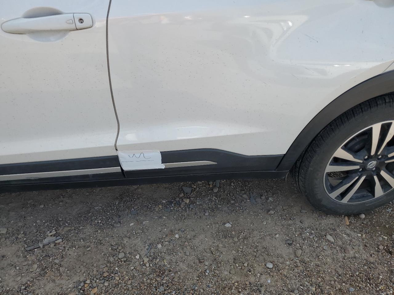 2018 NISSAN KICKS