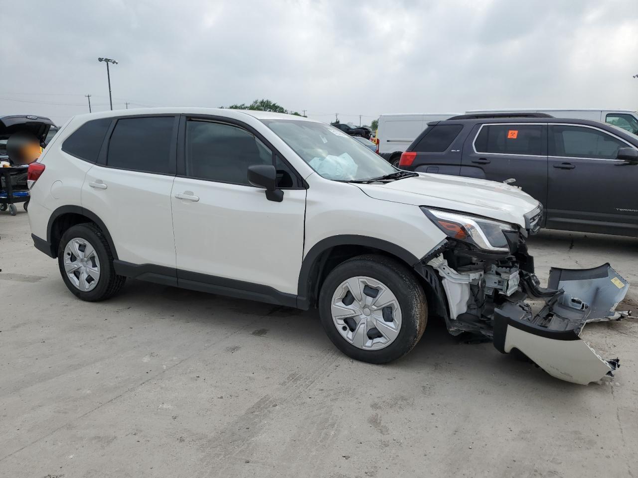 2023 SUBARU FORESTER