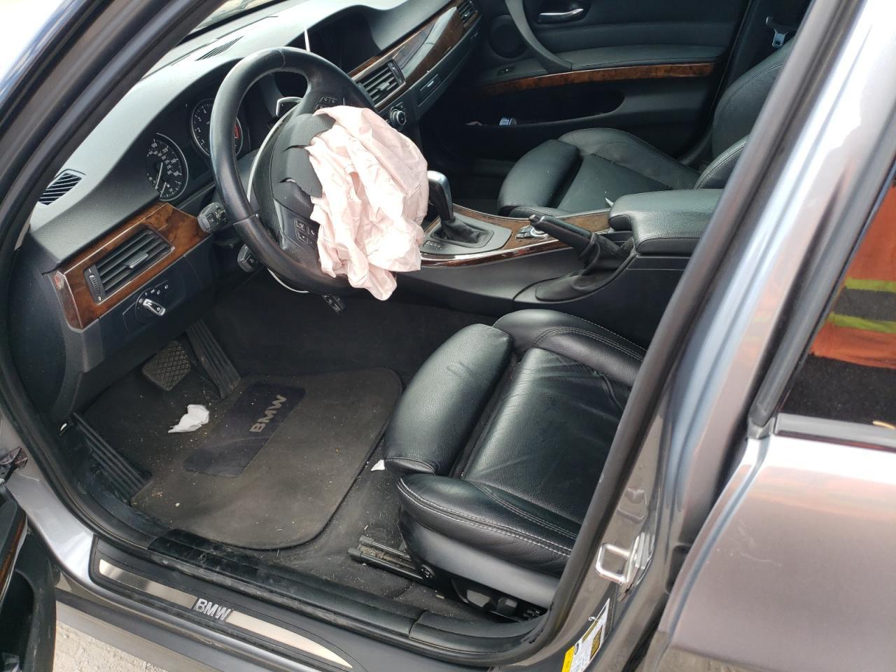 2011 BMW 3 SERIES