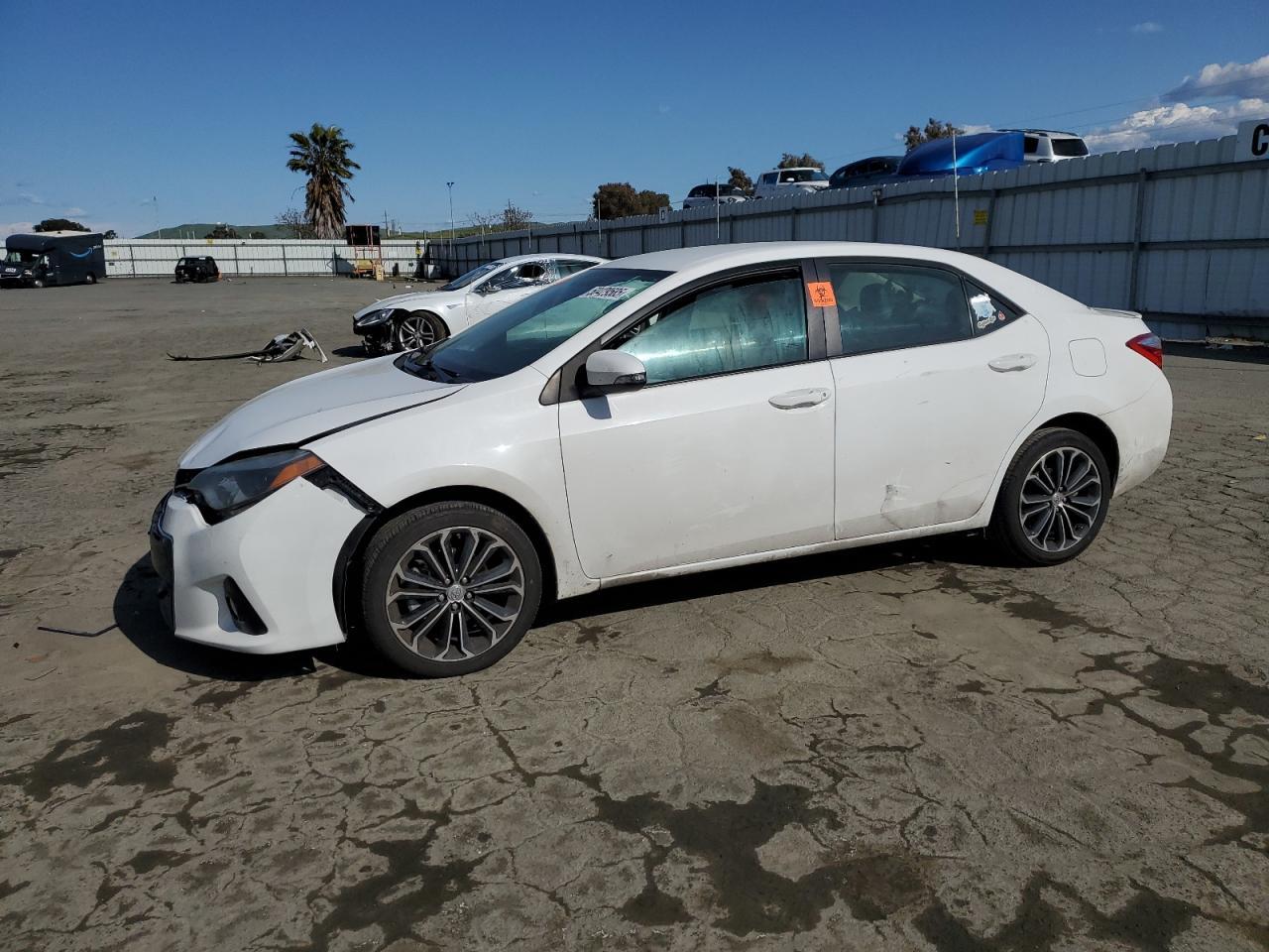 2014 TOYOTA COROLLA
