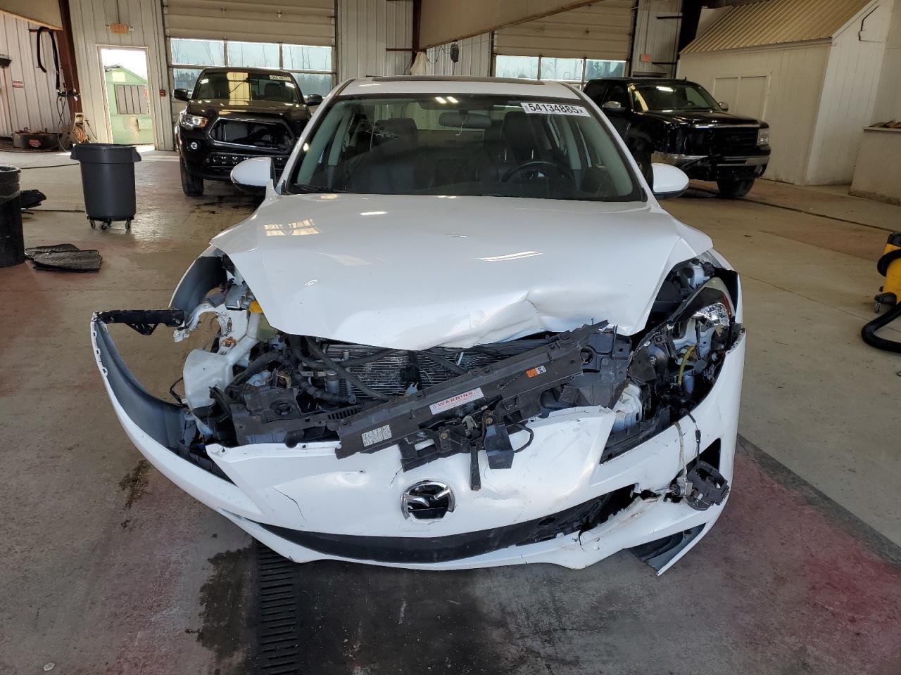 2013 MAZDA 3