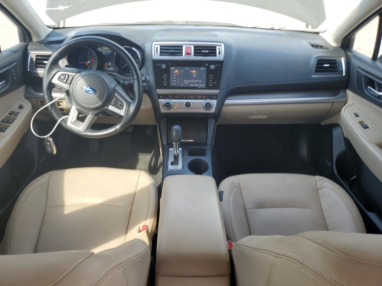 2016 SUBARU Legacy