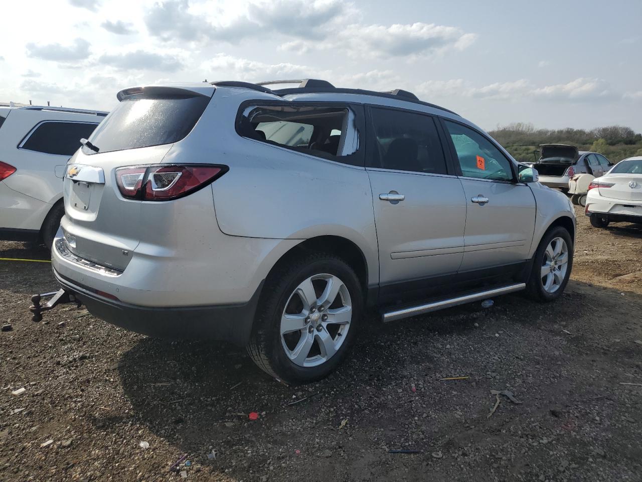 2017 CHEVROLET TRAVERSE