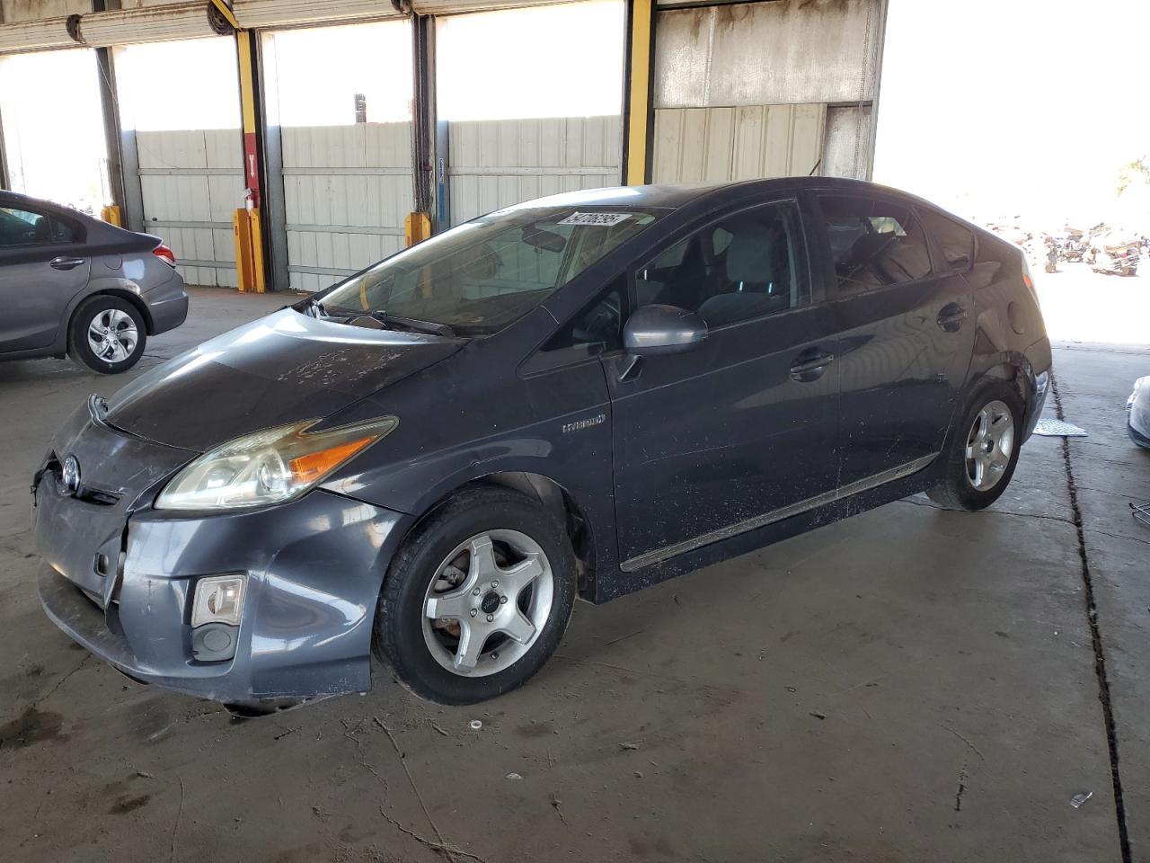 2011 TOYOTA PRIUS
