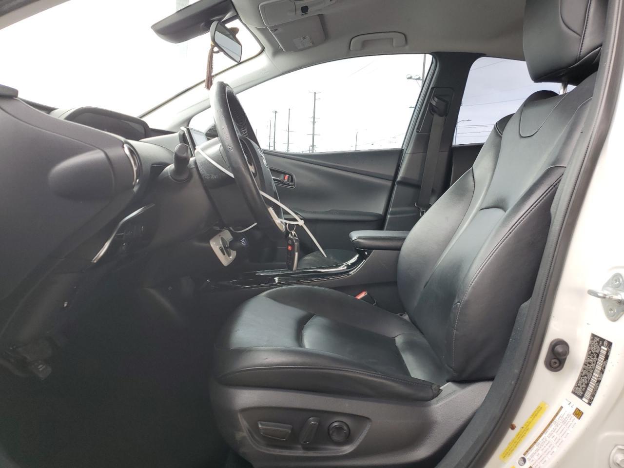 2018 TOYOTA PRIUS