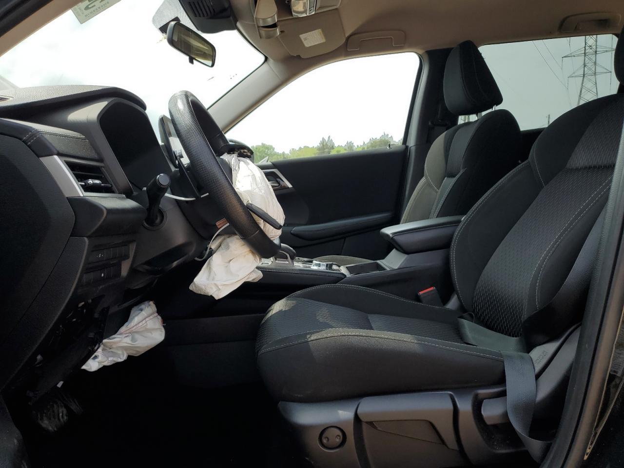 2022 MITSUBISHI outlander