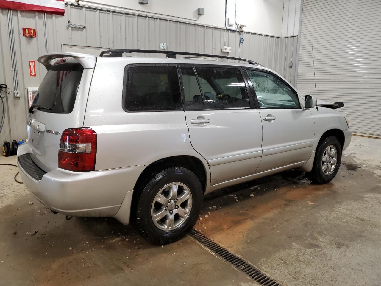2007 TOYOTA HIGHLANDER