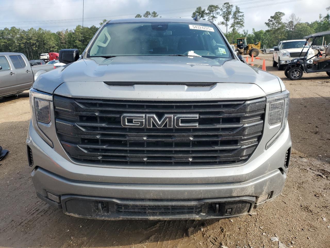 2024 GMC Sierra