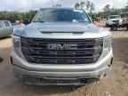 2024 GMC Sierra