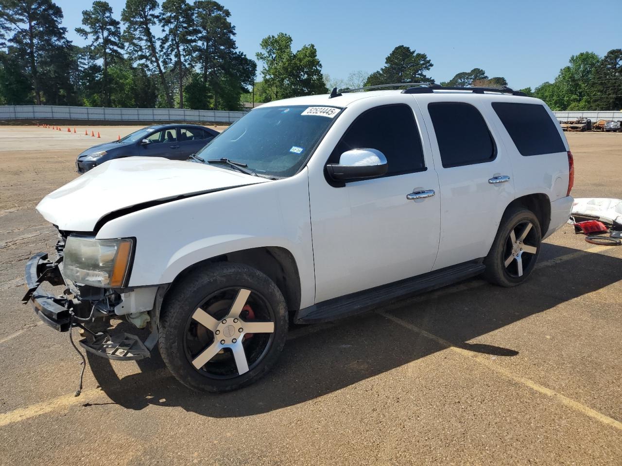 2011 CHEVROLET Tahoe
