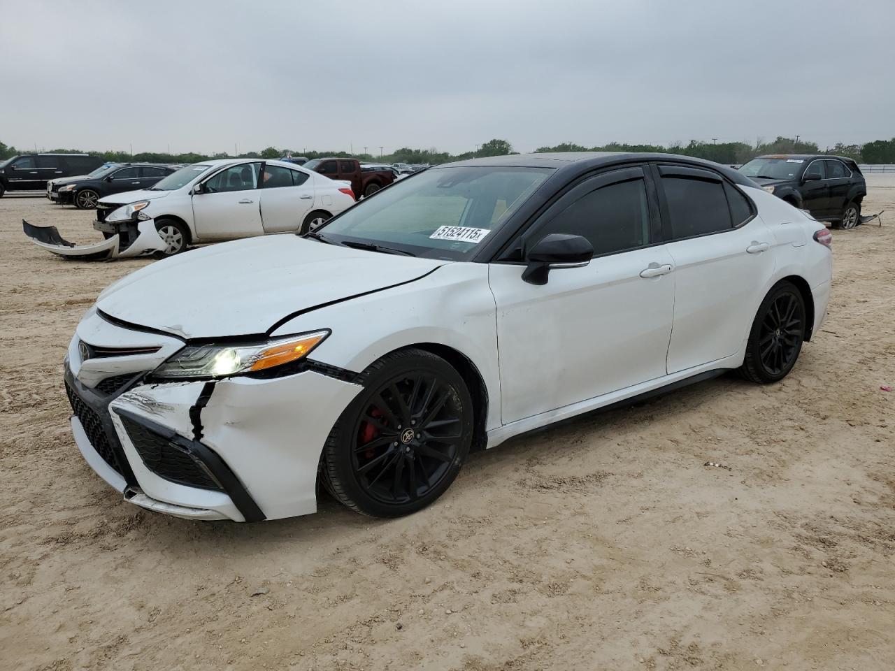 2020 TOYOTA CAMRY