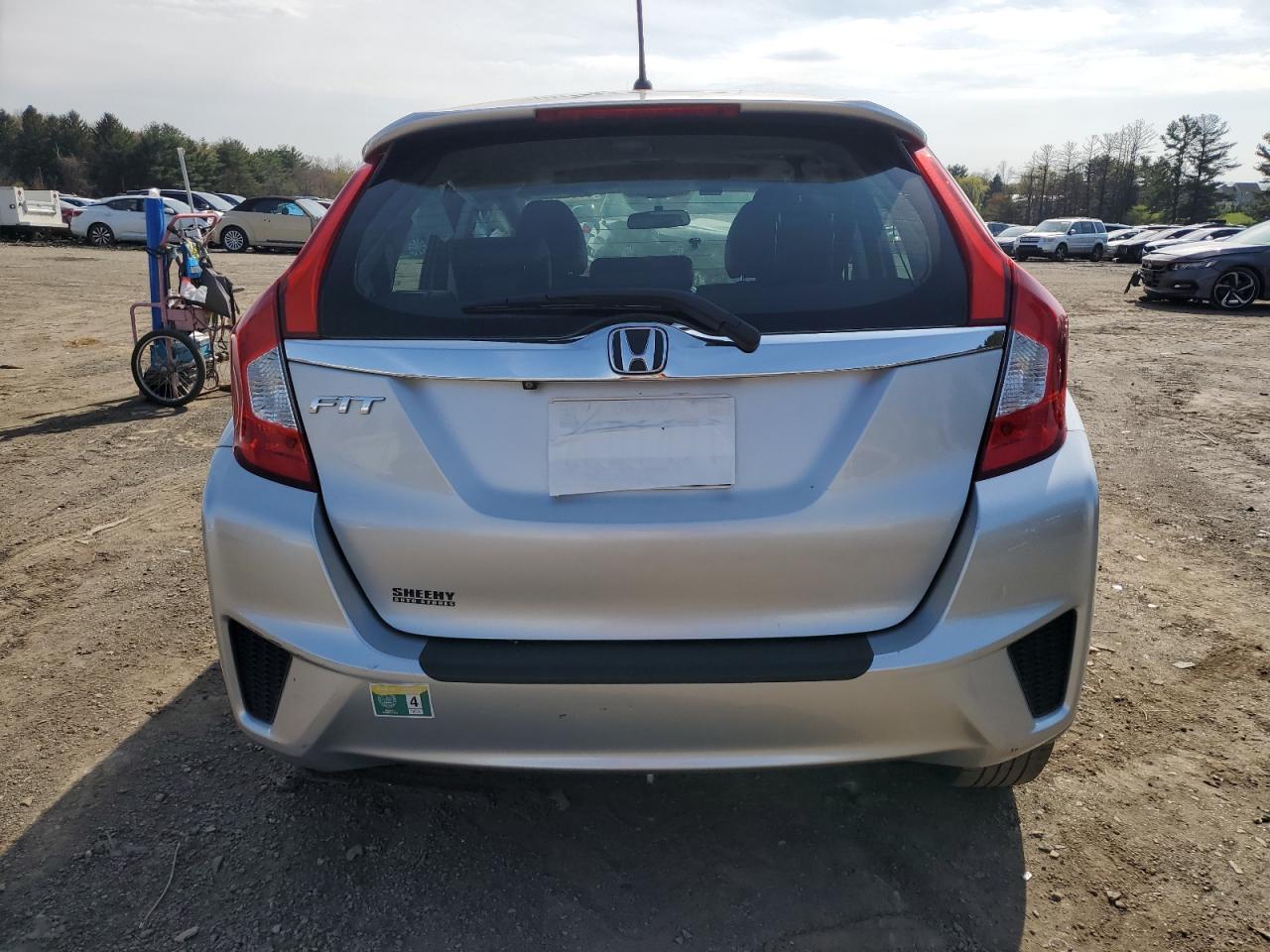 2015 HONDA FIT