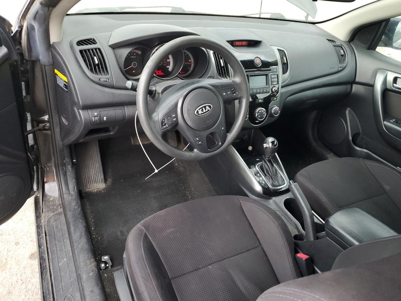 2013 KIA FORTE