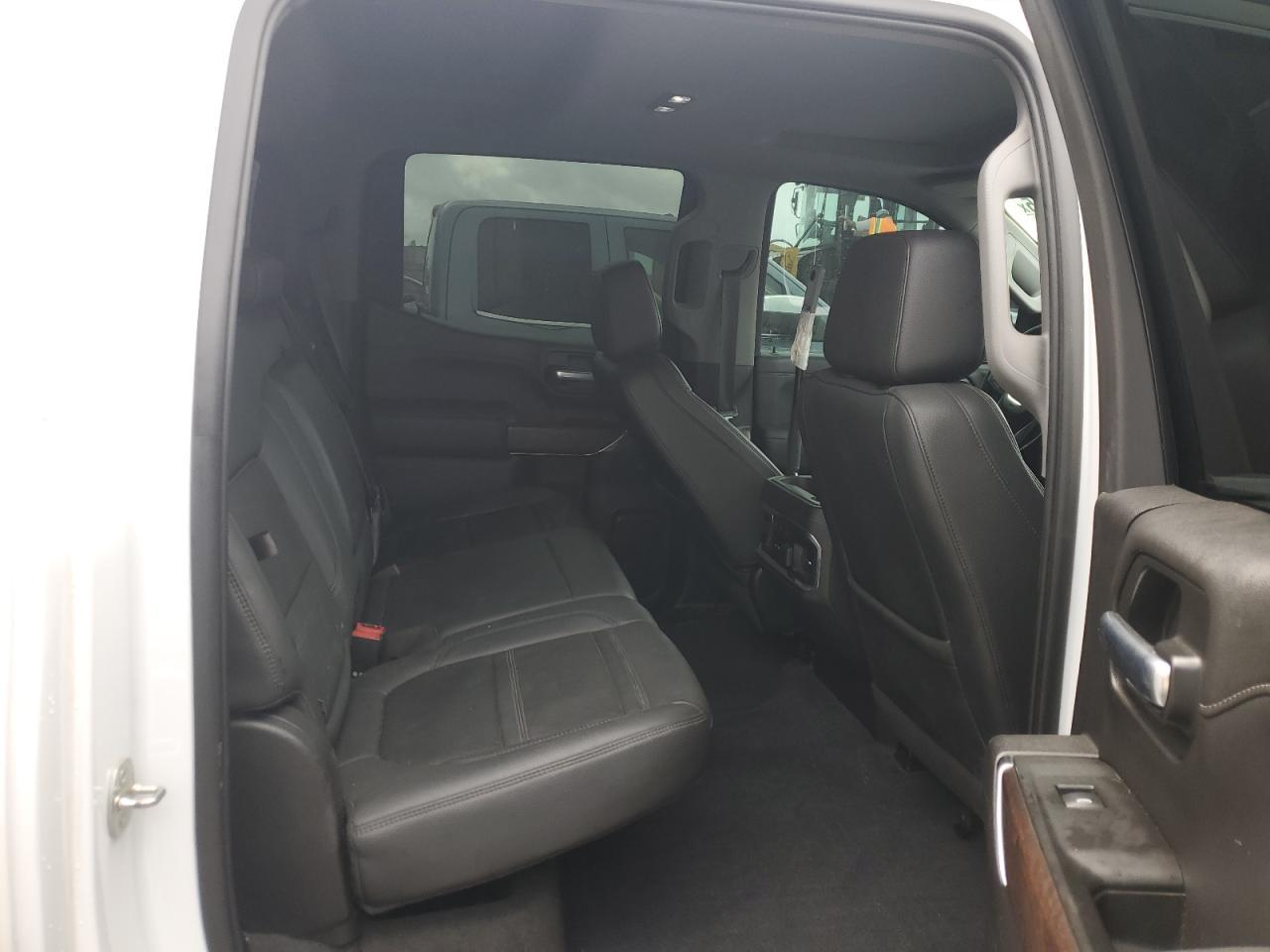 2020 GMC Sierra