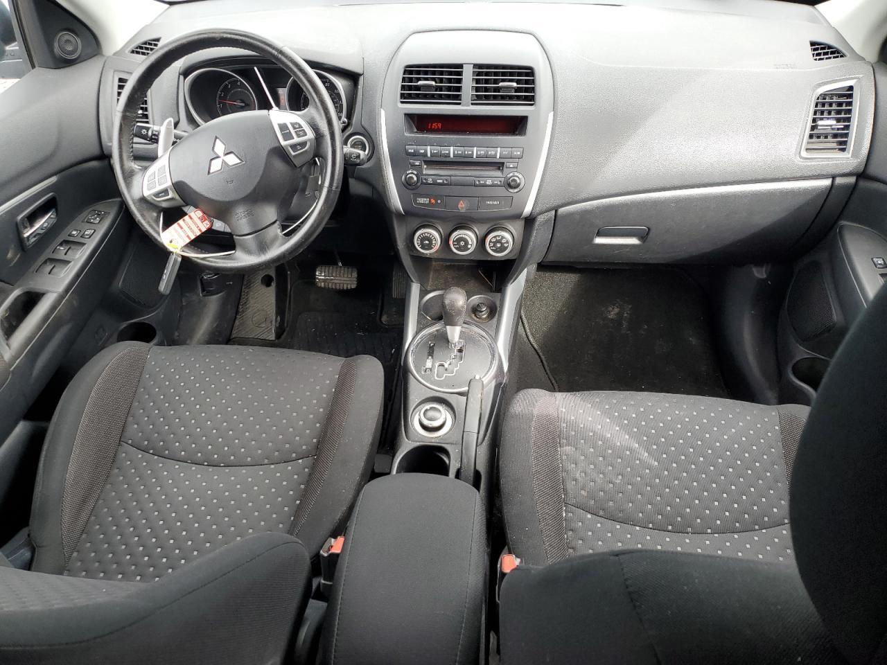 2011 MITSUBISHI outlander