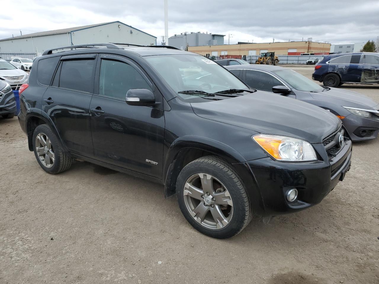 2011 TOYOTA RAV4