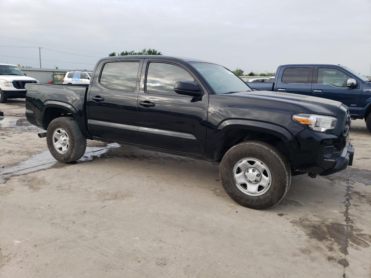 2017 TOYOTA TACOMA