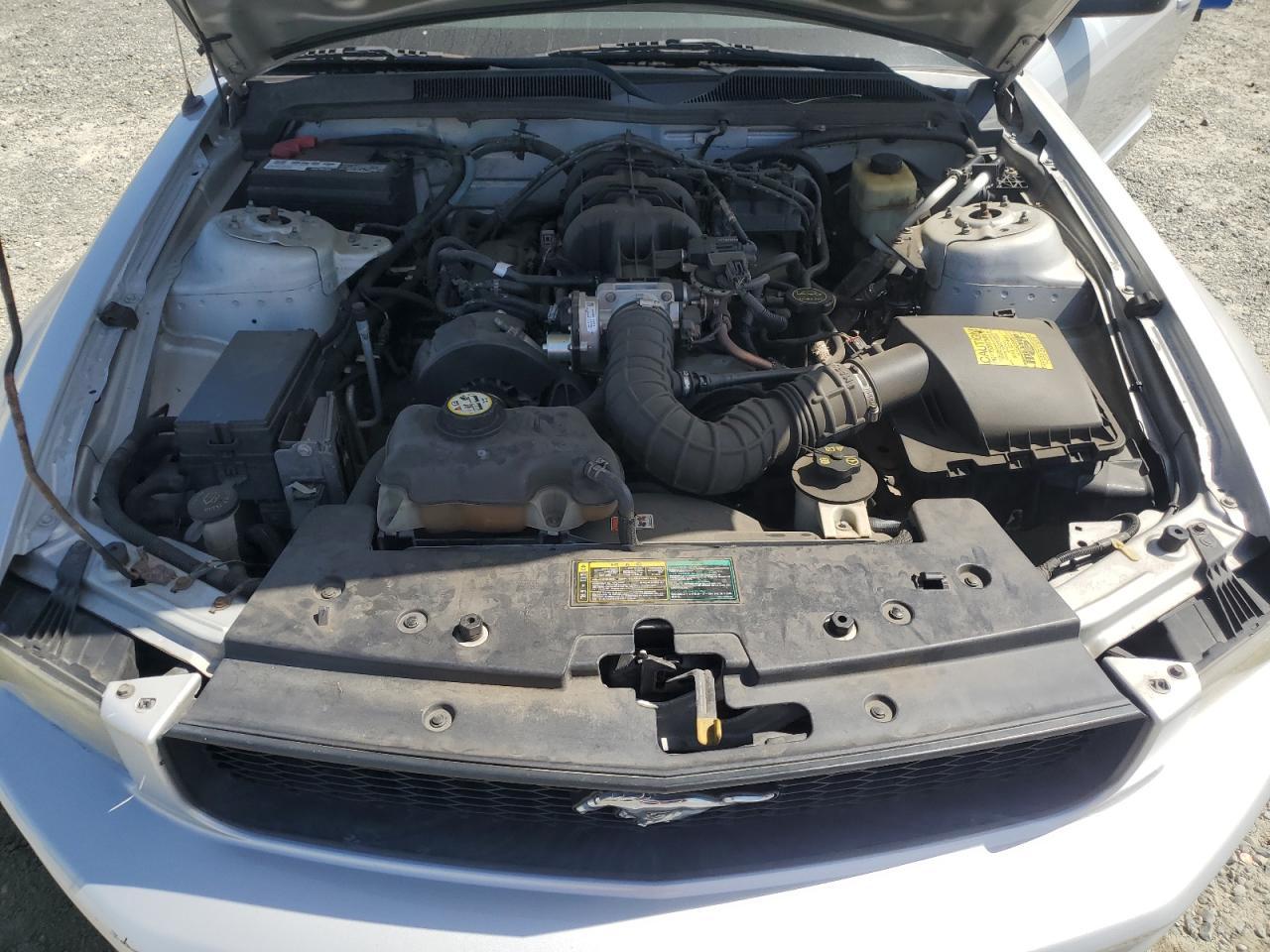 2005 FORD MUSTANG