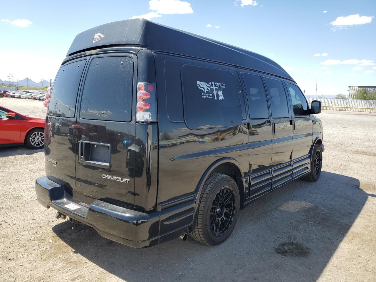 2005 CHEVROLET EXPRESS 2500