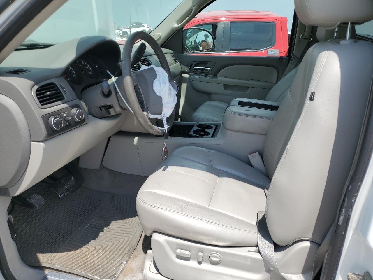 2011 CHEVROLET Avalanche