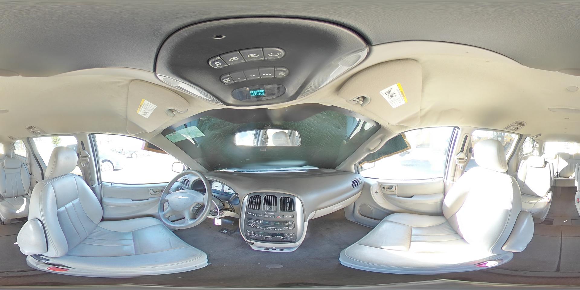 2005 CHRYSLER Town & Cou