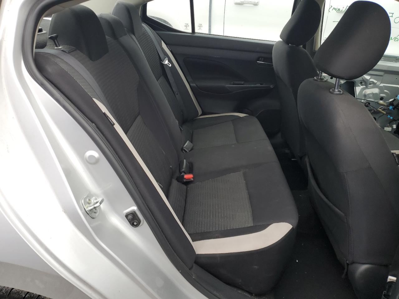 2021 NISSAN VERSA