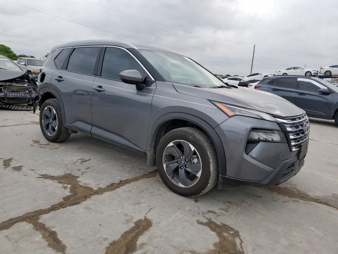 2024 NISSAN ROGUE