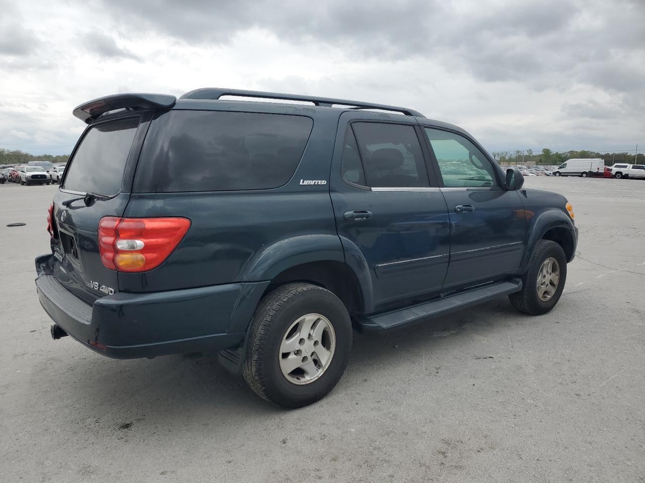 2002 TOYOTA Sequoia