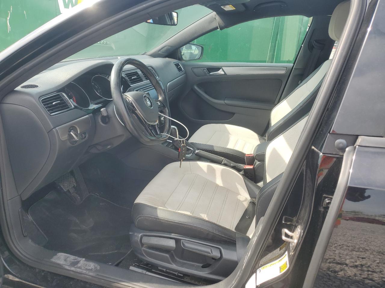 2016 VOLKSWAGEN JETTA