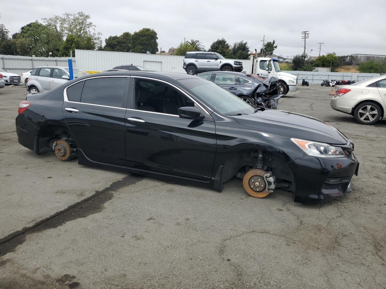 2017 HONDA ACCORD