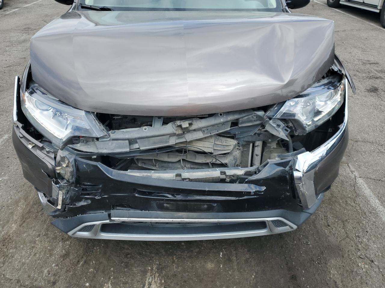 2019 MITSUBISHI outlander