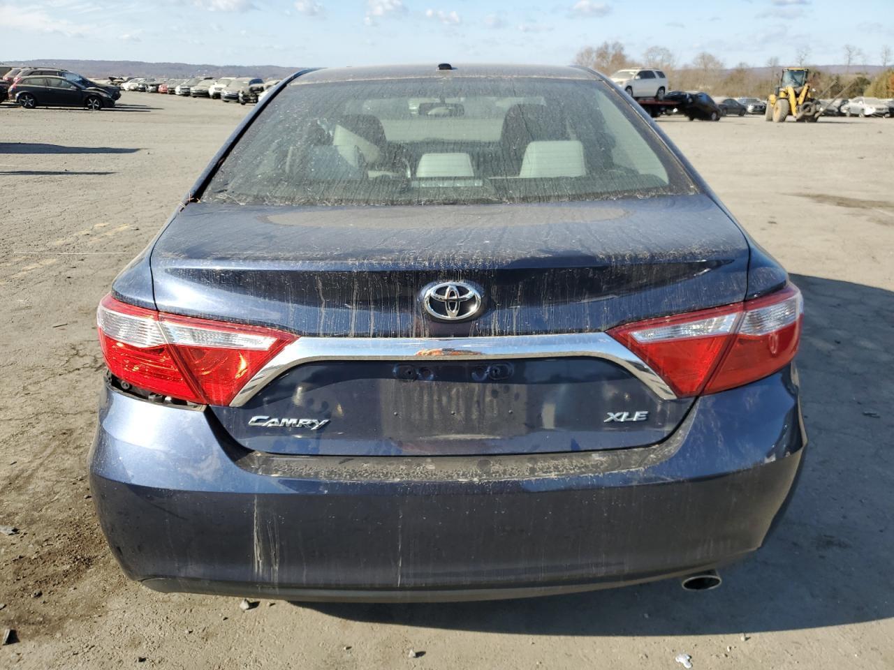 2017 TOYOTA CAMRY