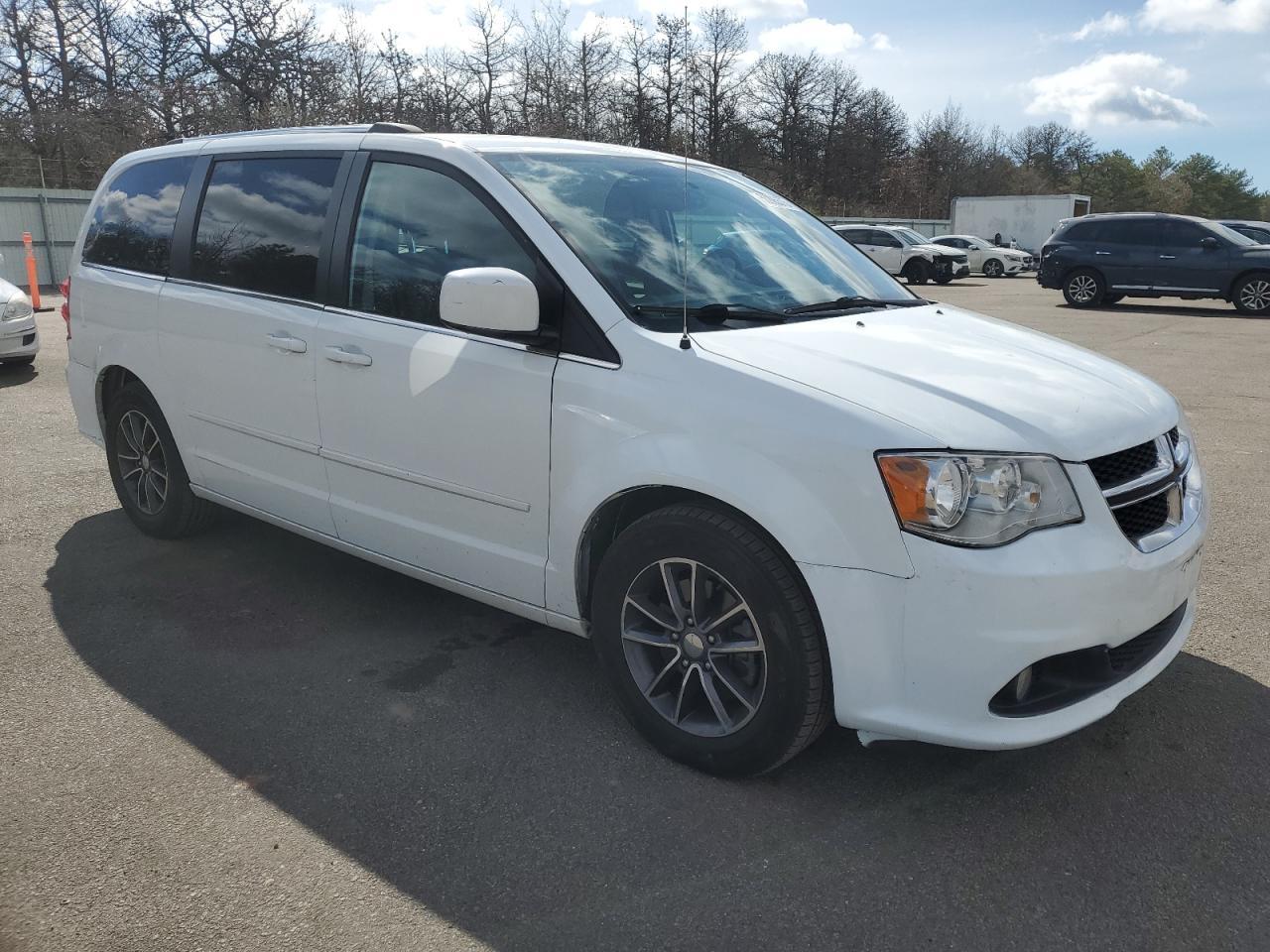 2017 DODGE GRAND CARAVAN