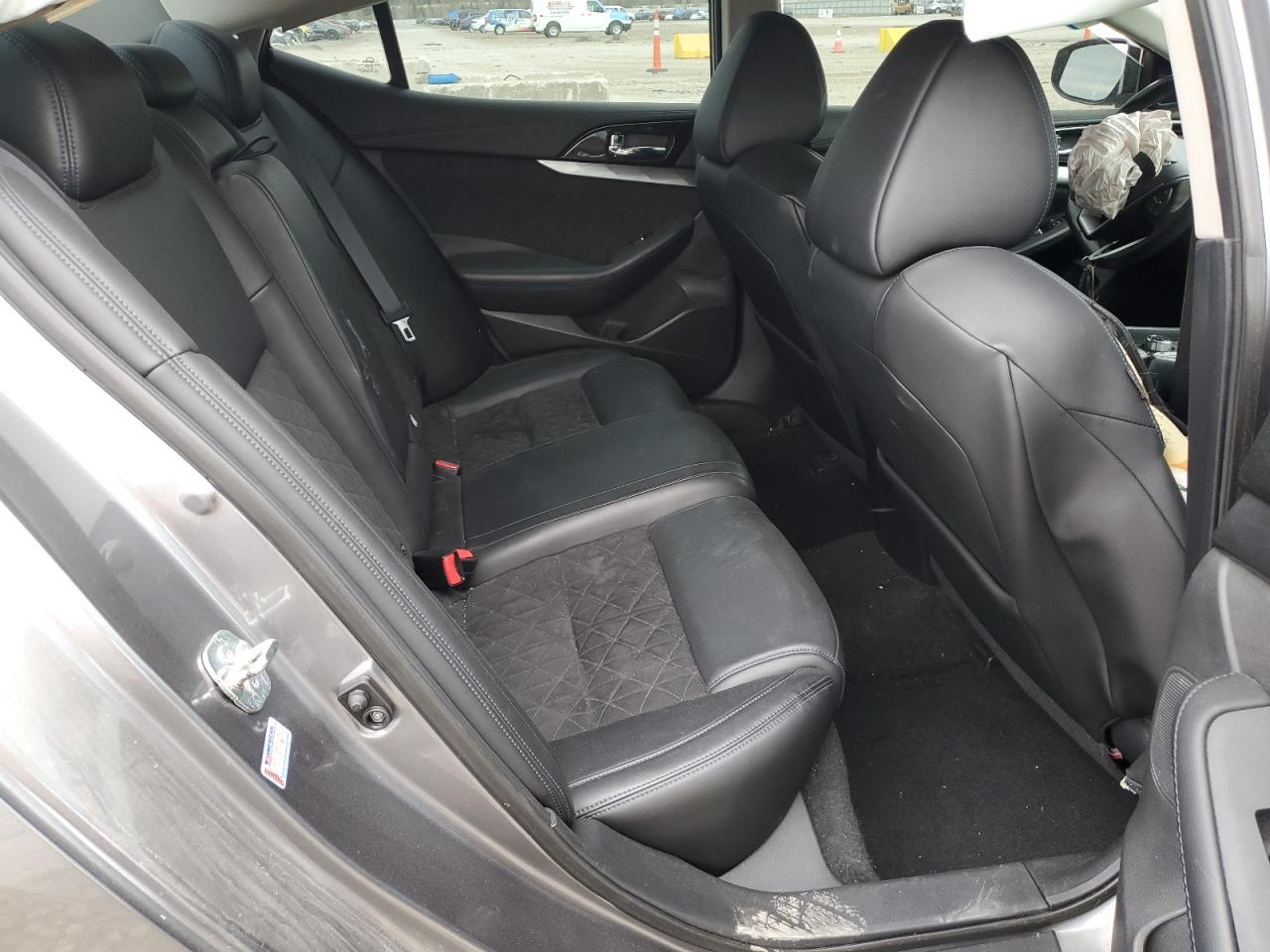 2016 NISSAN Maxima