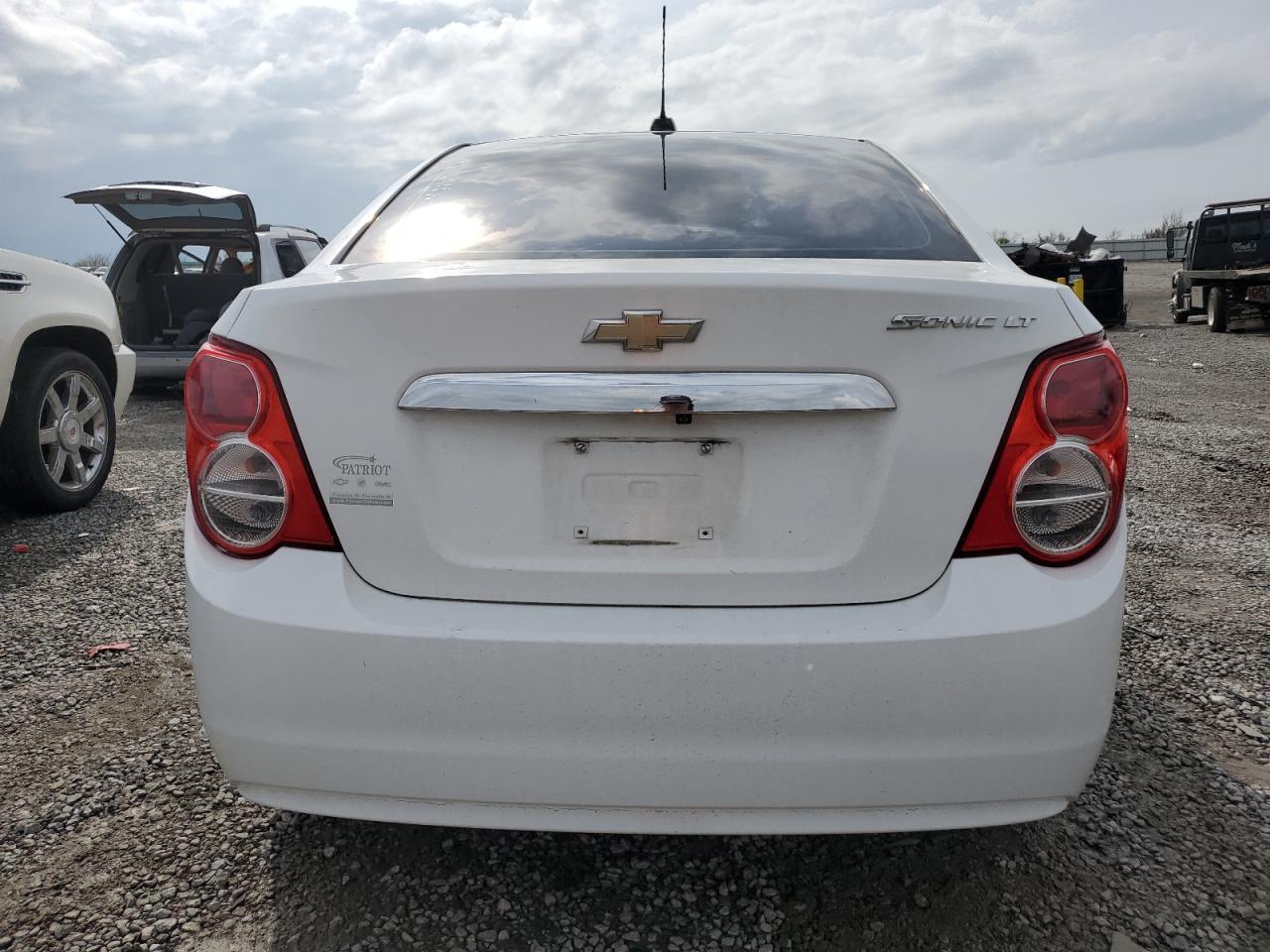 2015 CHEVROLET SONIC