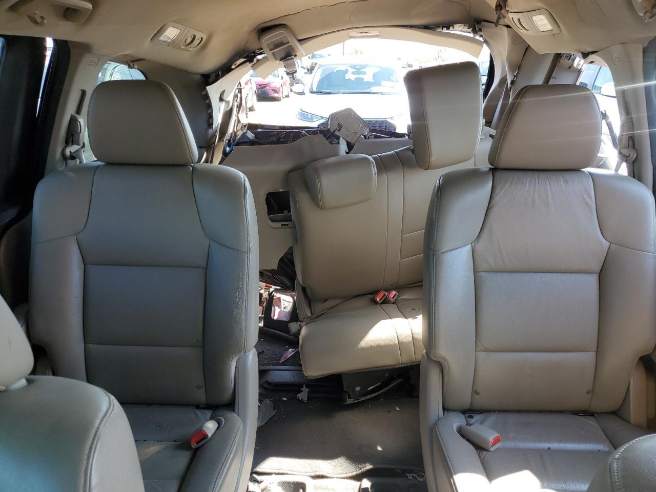 2011 HONDA ODYSSEY