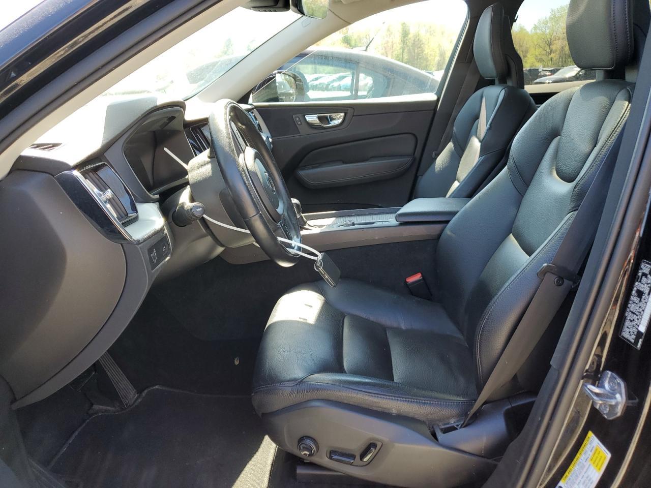 2018 VOLVO XC60
