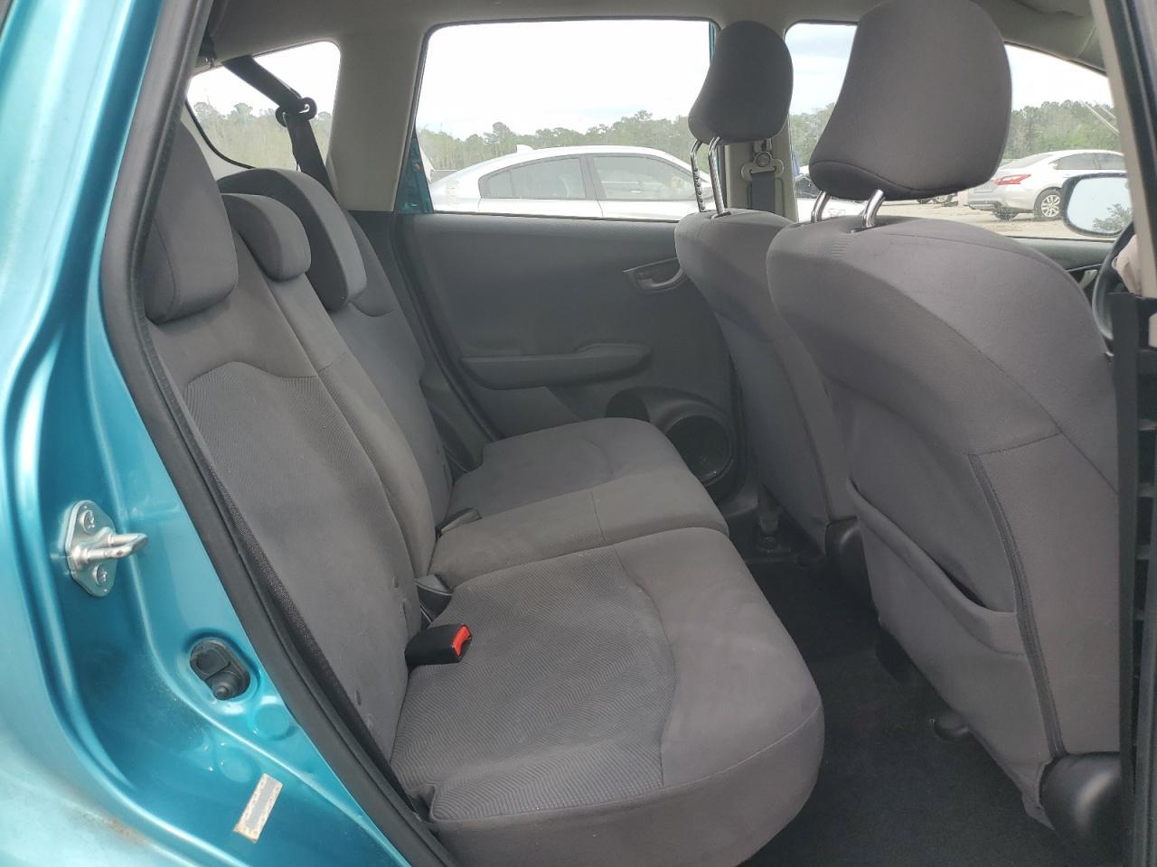 2013 HONDA FIT