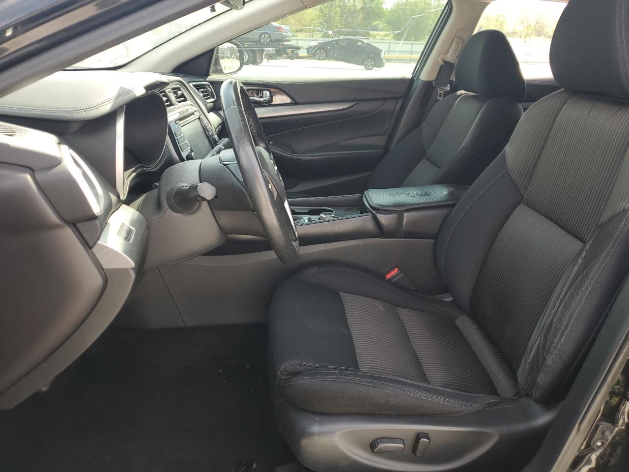 2017 NISSAN Maxima