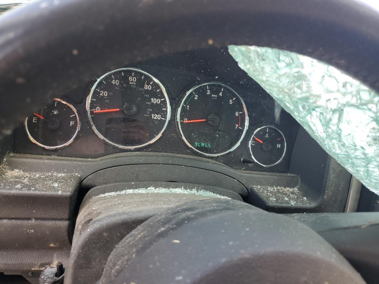 2012 JEEP Liberty