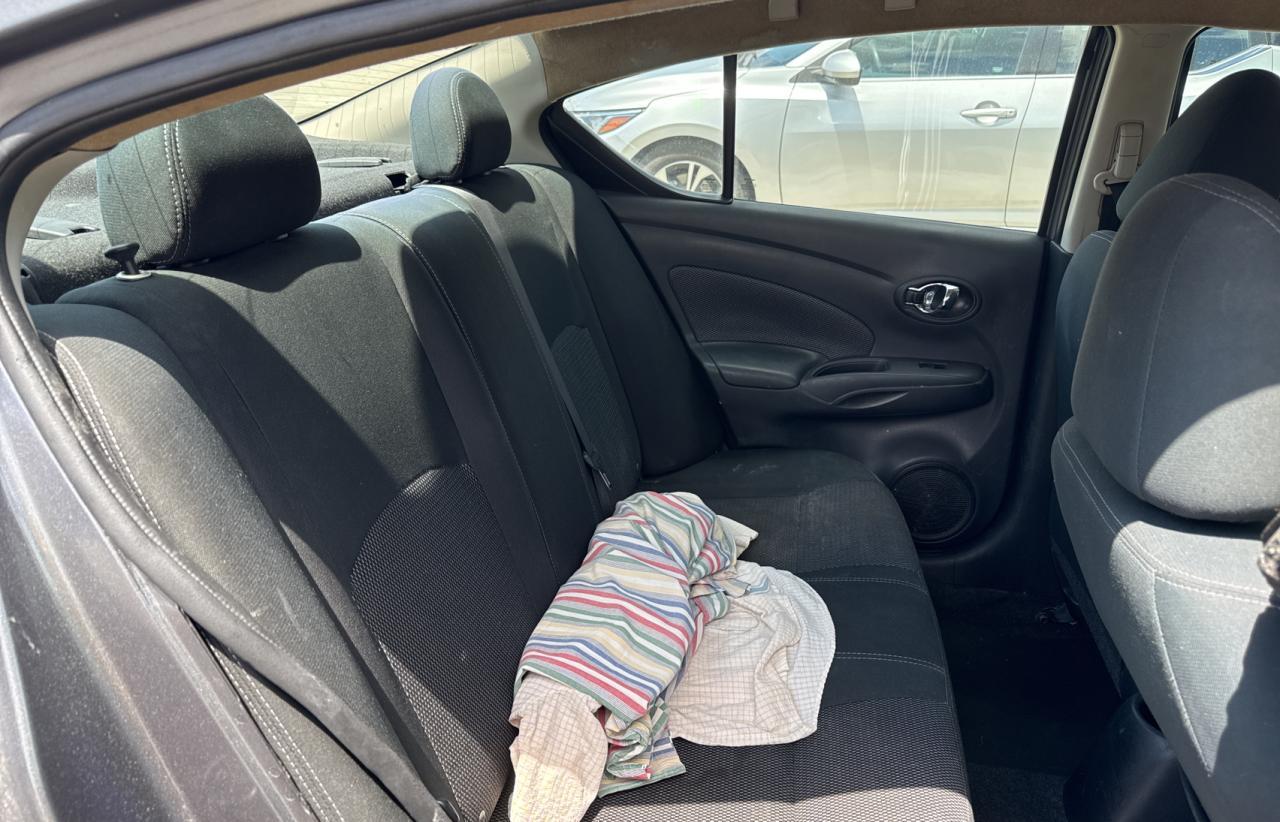 2019 NISSAN VERSA