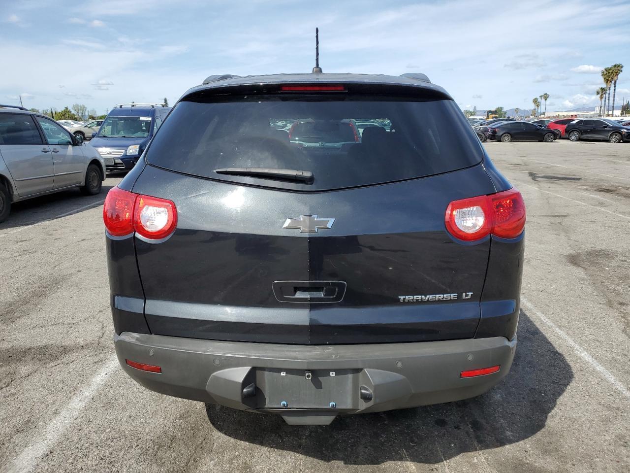 2010 CHEVROLET TRAVERSE