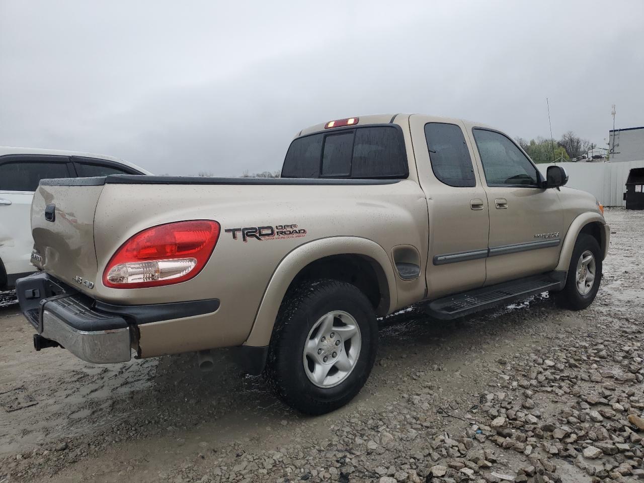 2003 TOYOTA TUNDRA