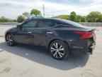 2017 NISSAN Maxima