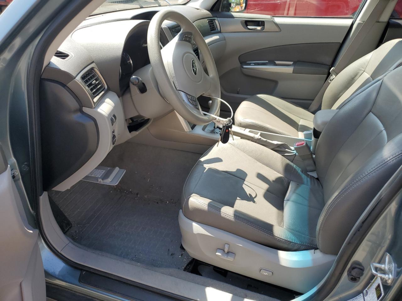 2010 SUBARU FORESTER