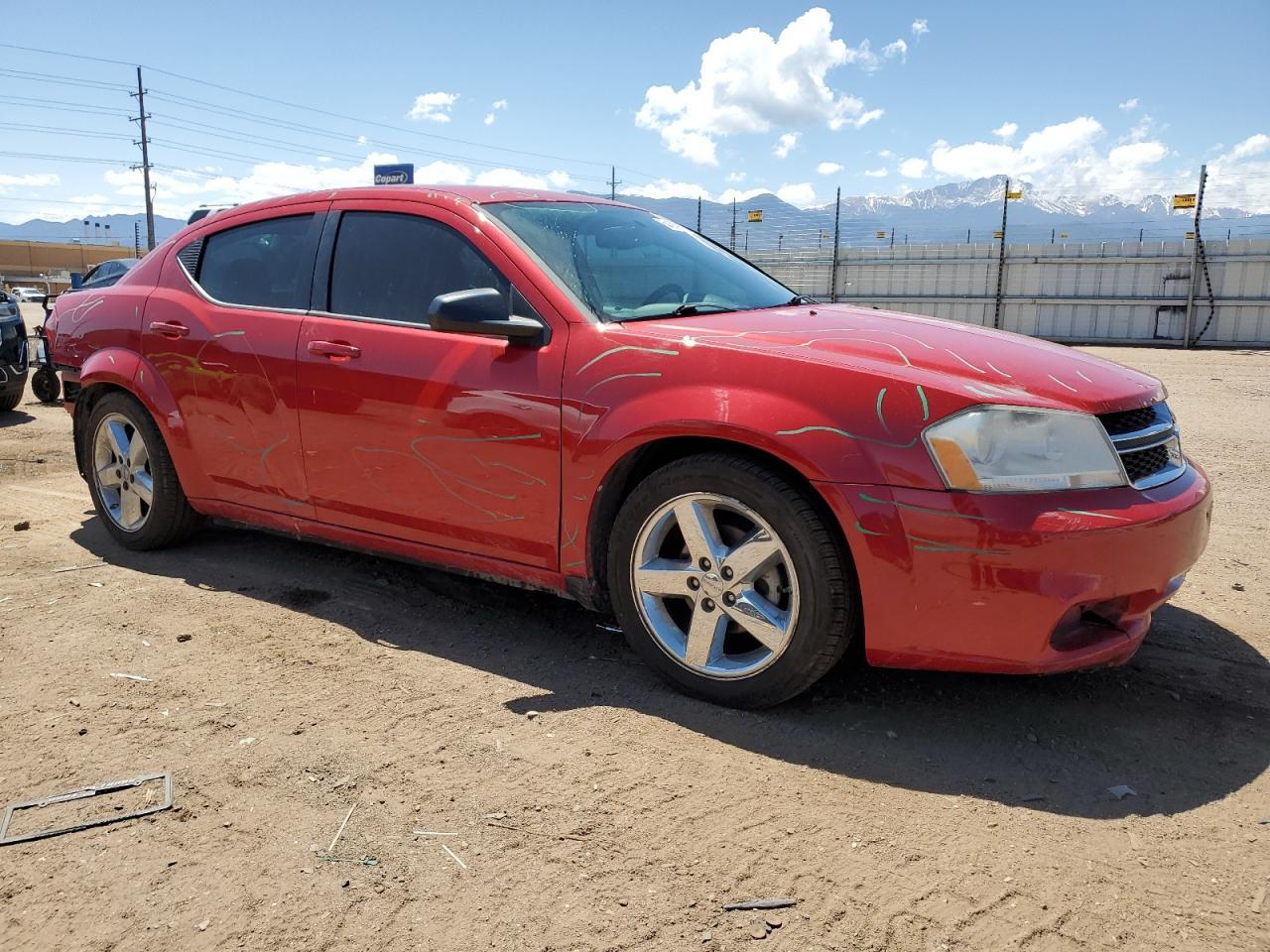 2013 DODGE Avenger